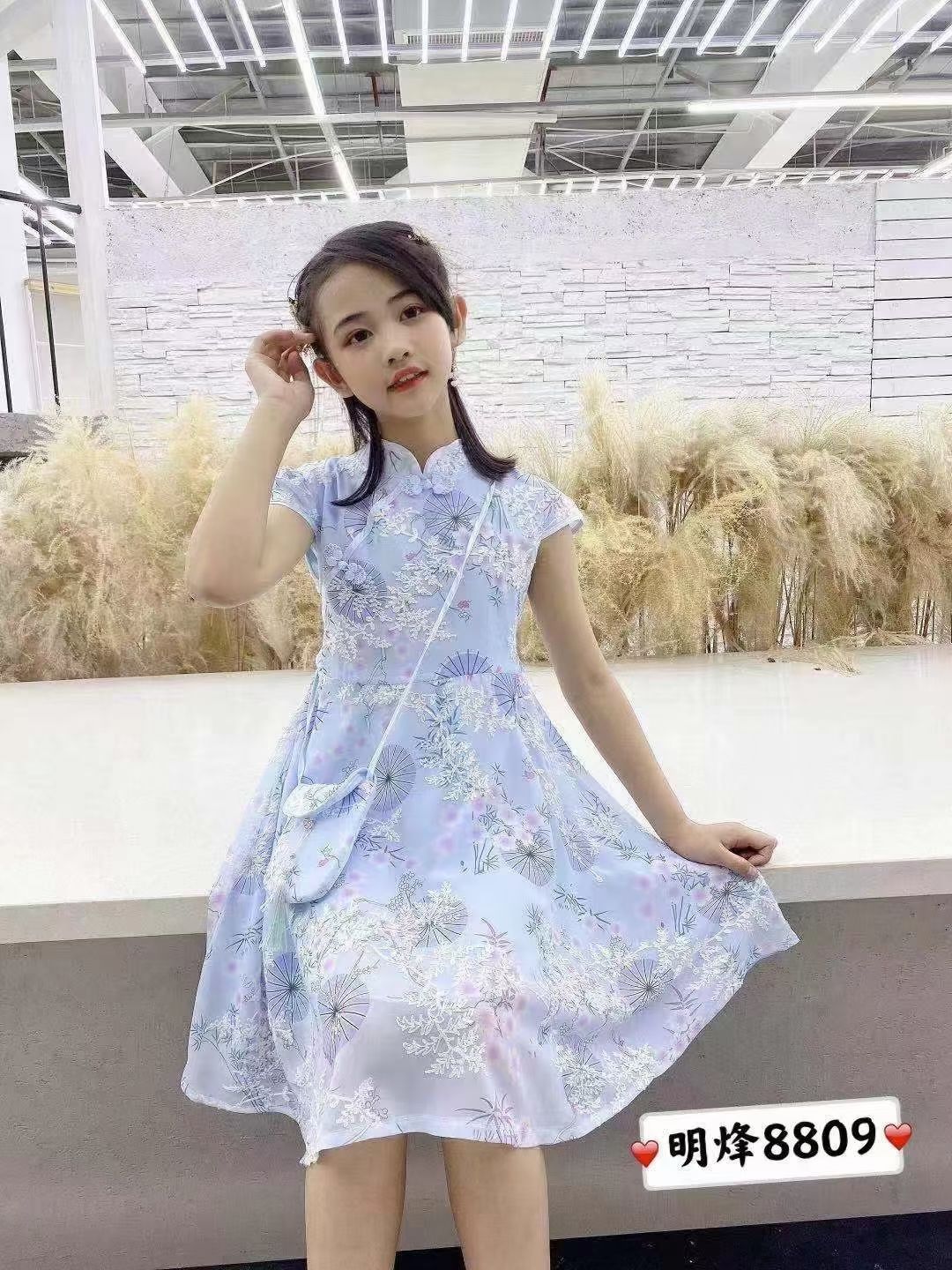 女童休闲连衣裙8-12岁特价-偶来送服装新品